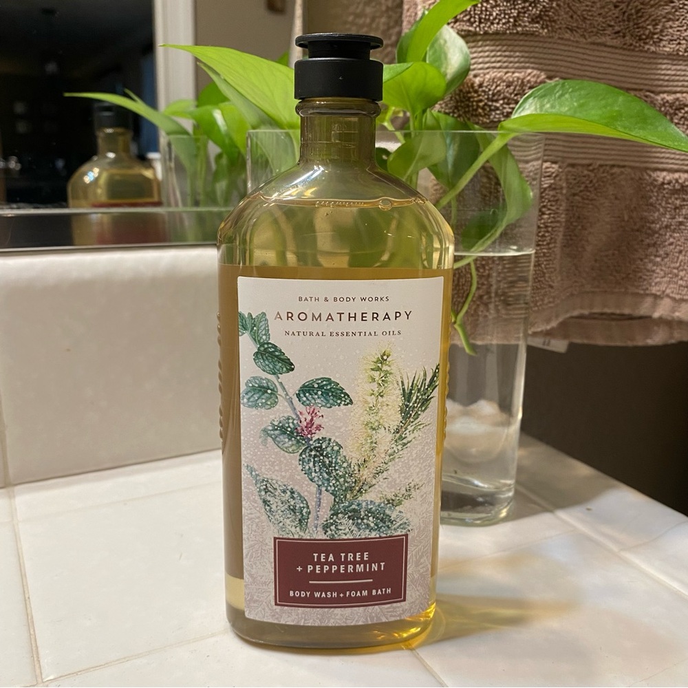 Bath & Body Works Aromatherapy Tea Tree Peppermint Body Wash, never been used